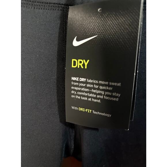 Nike Women's Tight Fit Dri-Fit Running Leggings Size Medium NWT - Picture 8 of 10